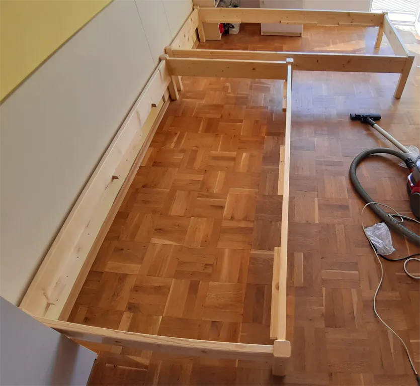Отделни ъглови легла